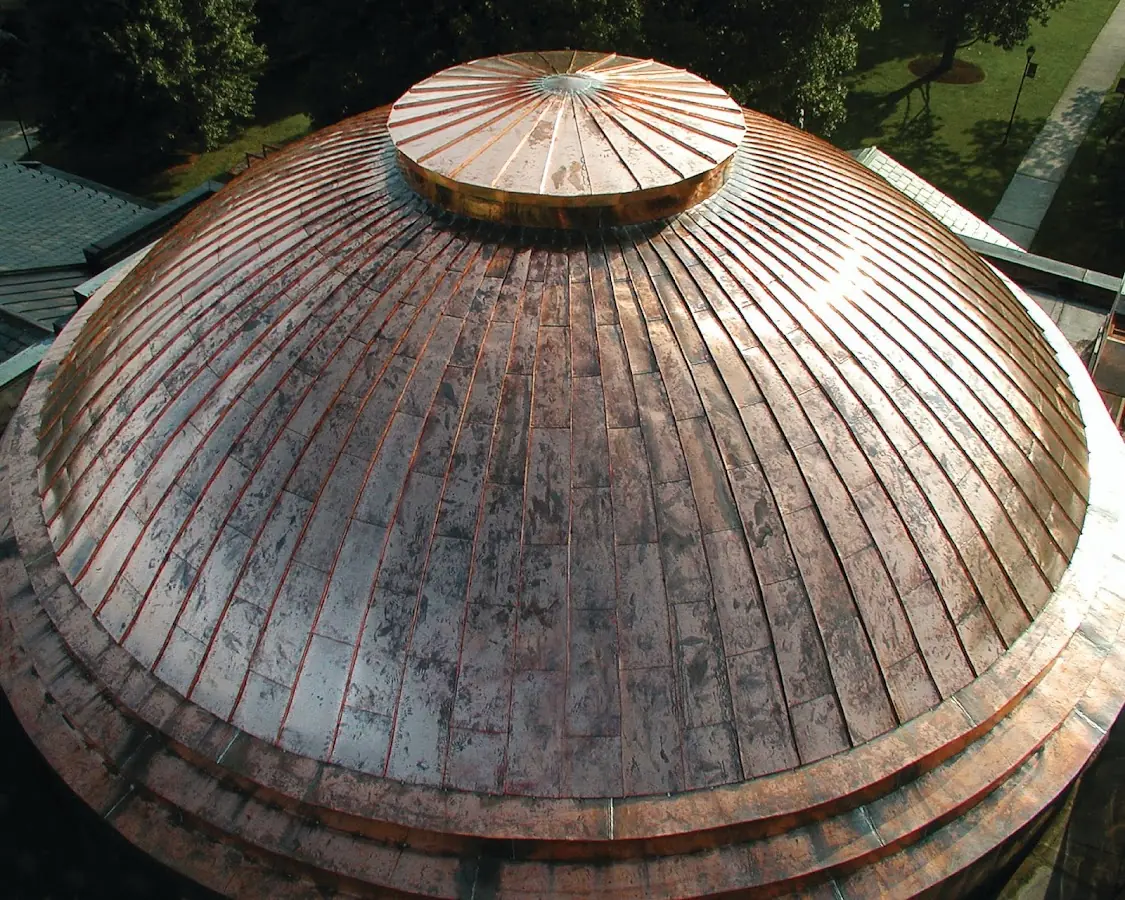 Craftsman Roofing crew installing a new roof in Mount Horeb